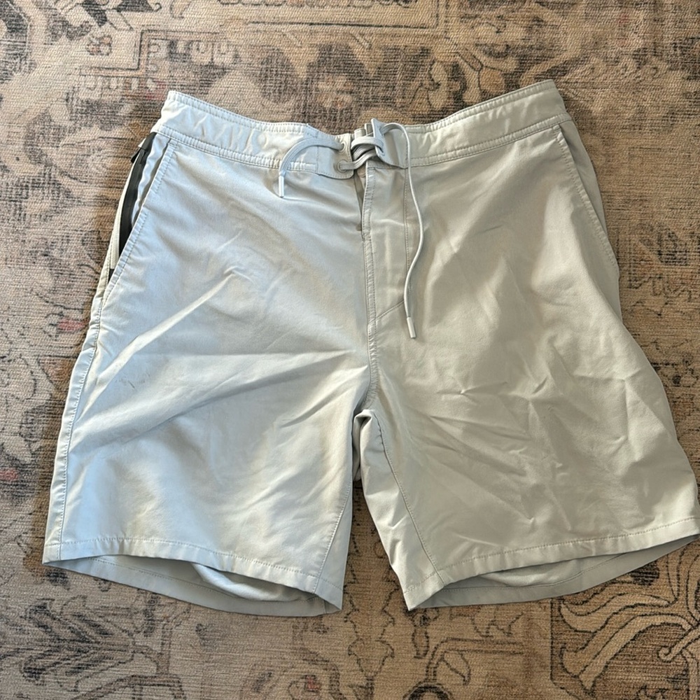 Ten Thousand Foundation Short